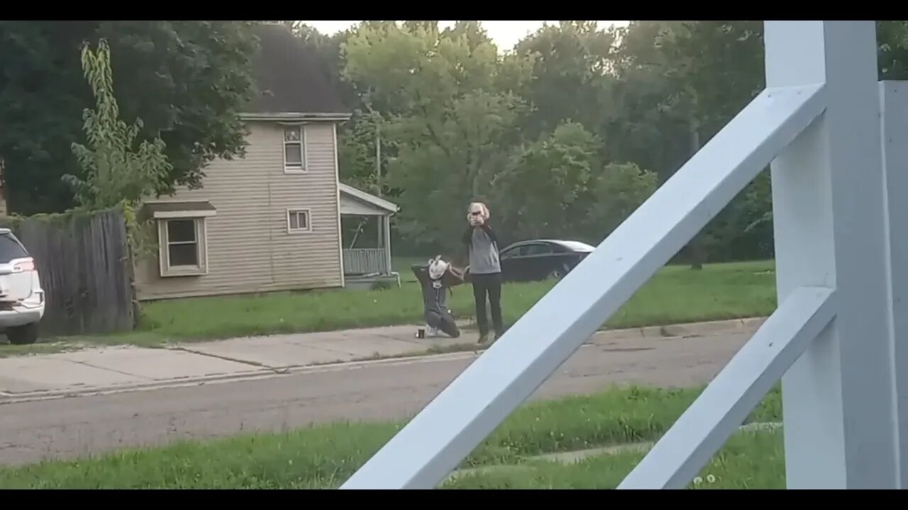 Cyraxx gets a visit from APD, then clowns show up so Chance calls MJH. 8/16/2023