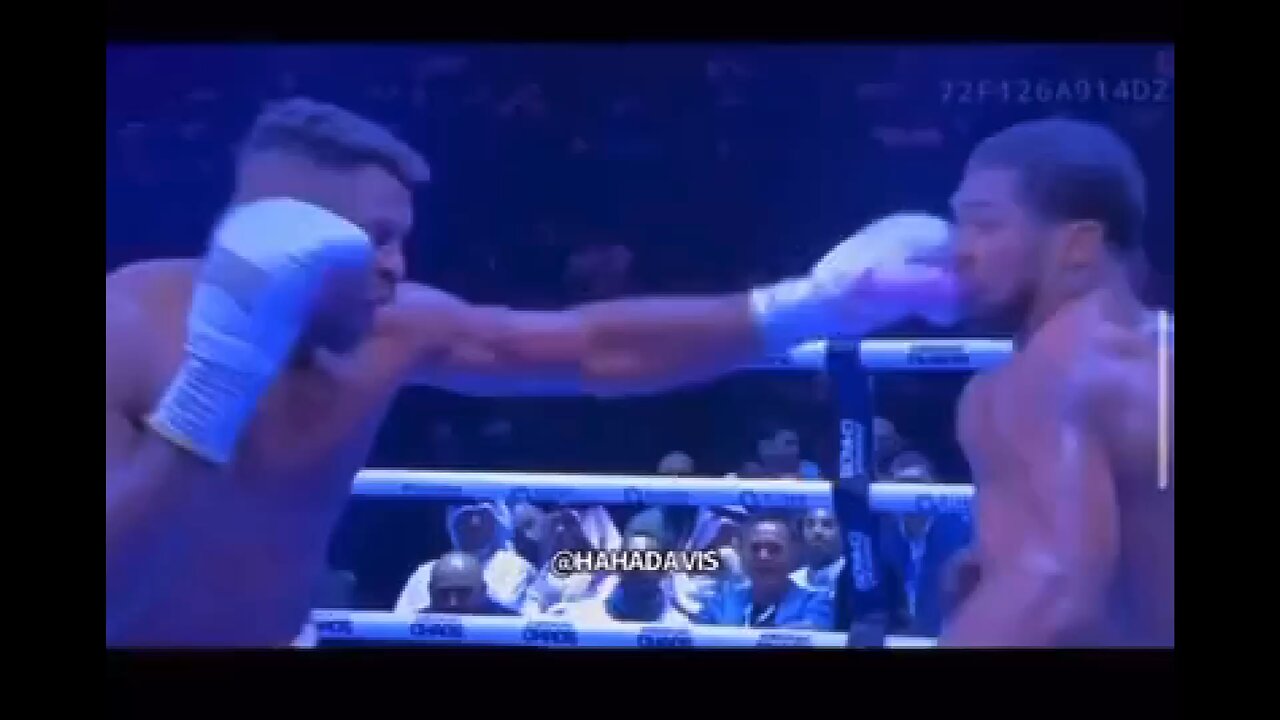 Anthony Joshua brutally knocks out former UFC champion Francis Ngannou