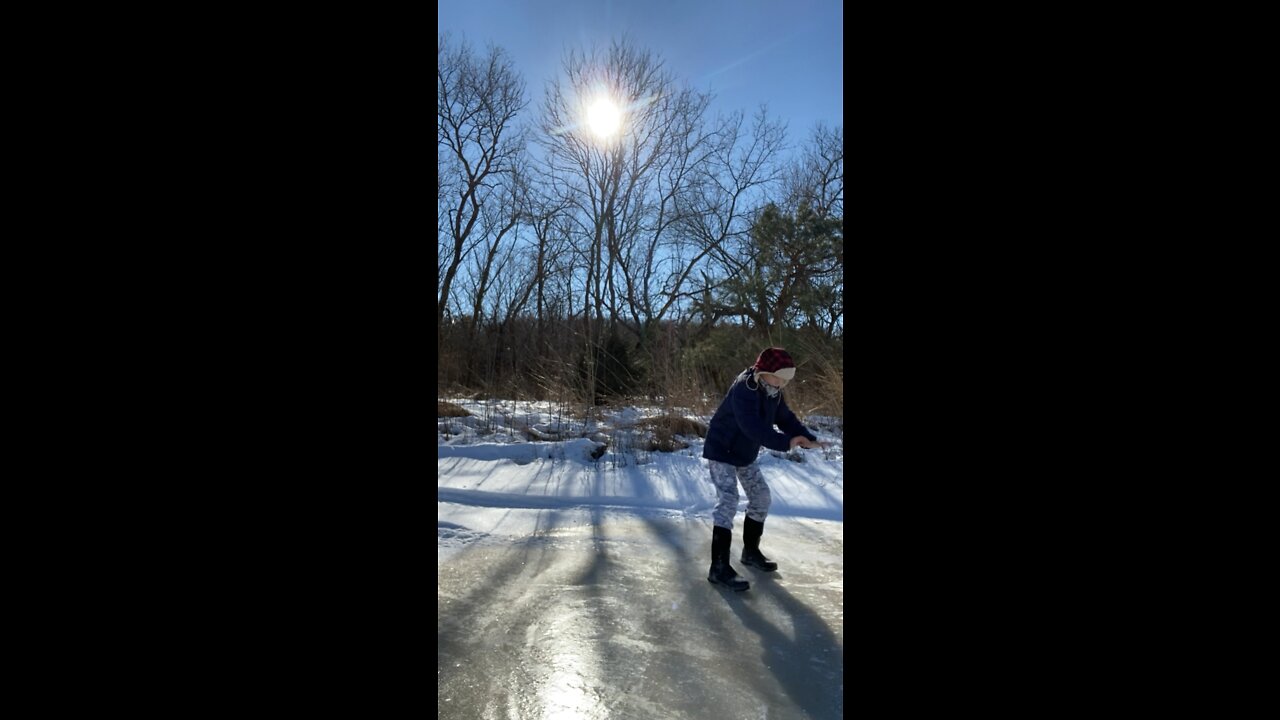 Ice-skating fail￼