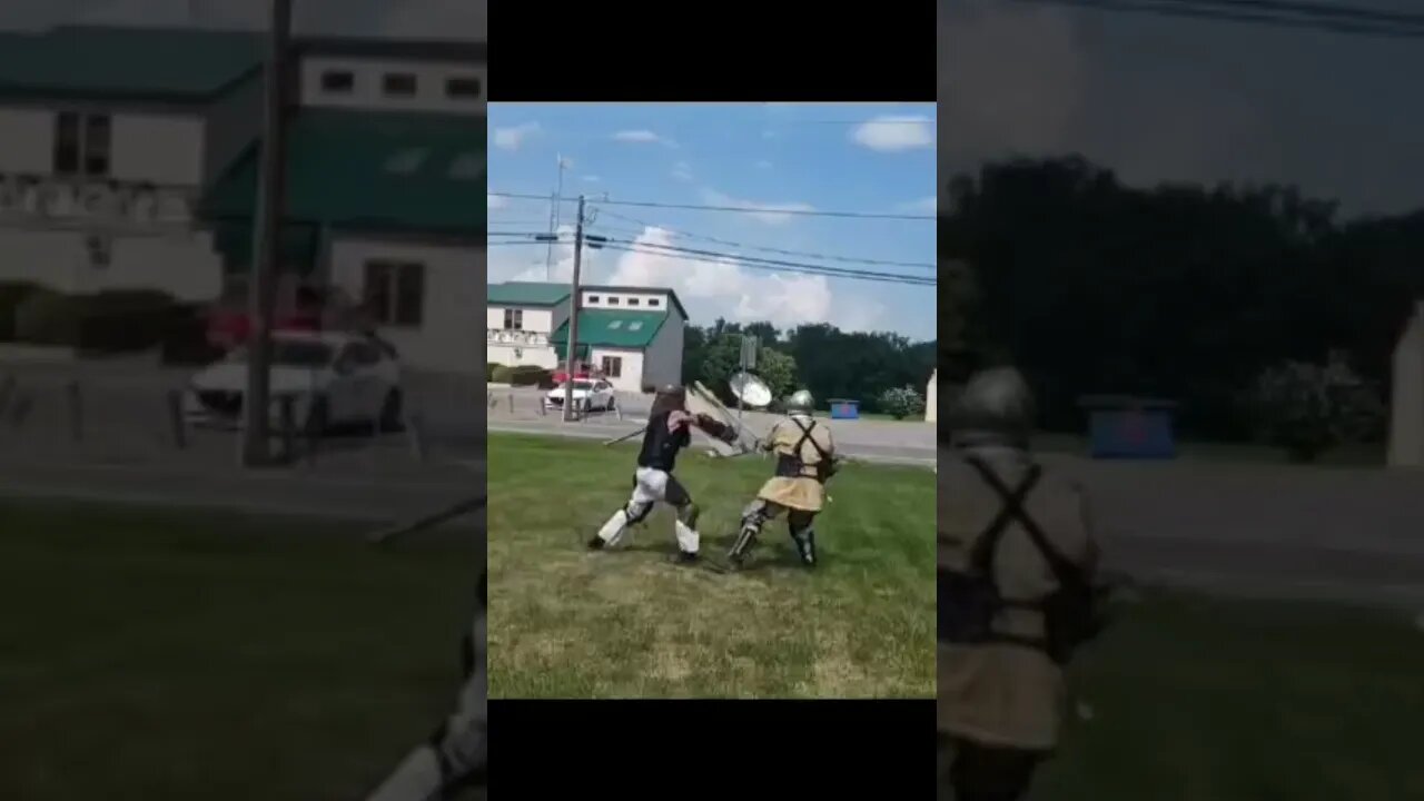 Polearm vs Shield #hema #historicaleuropeanmartialarts #medieval #sca #dueling #grapling #wrestling