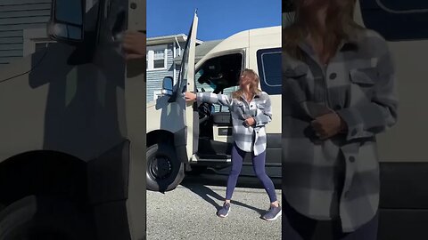 4x4 Sprinter Van’s Hurt Your Knees!