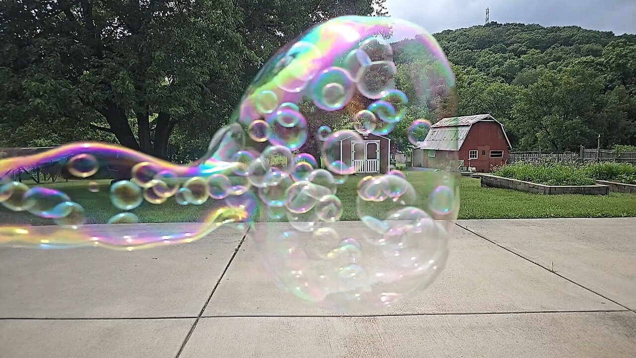 Slow Motion Soap Bubble Maker