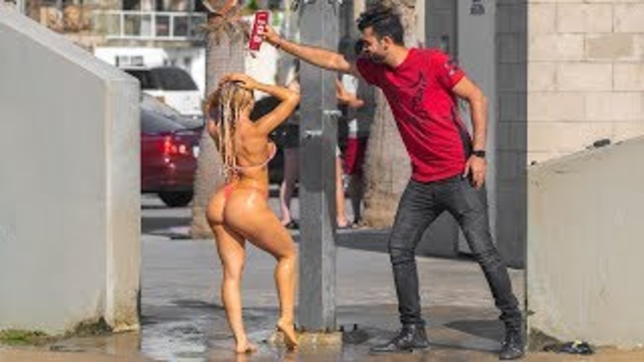 Magic shampoo for removing clothes