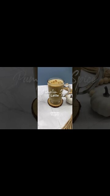 Thanksgiving is here! 🍂That means it’s time for everyone’s fall favorite: Pumpkin Spice Latte! 🎃