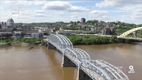 Purple People Bridge closed for public safety after stone falls from pier