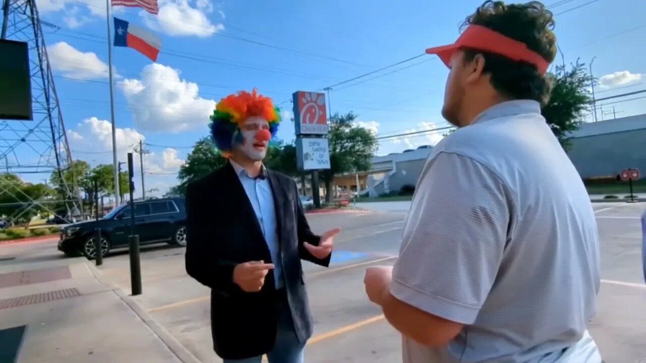 Clown Gets Cops Called On Him For Trying To Be The CEO Of Chick-Fil-A 🍗