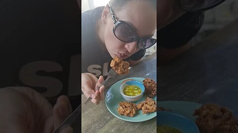 Cost Of Eating Out Chiang Mai Thailand 🇹🇭 #shorts #thailand #chiangmai thaifood (1)
