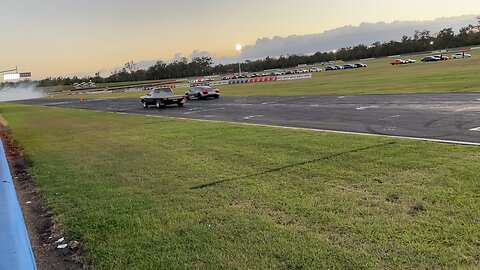 Audi R8 vs Ute