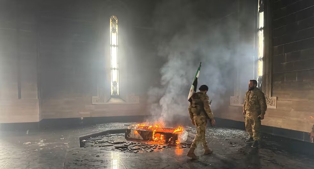 HTS ´INCLUSIVE´ militants destroyed grave of Hafez Assad, father of Bashar Al-Asad