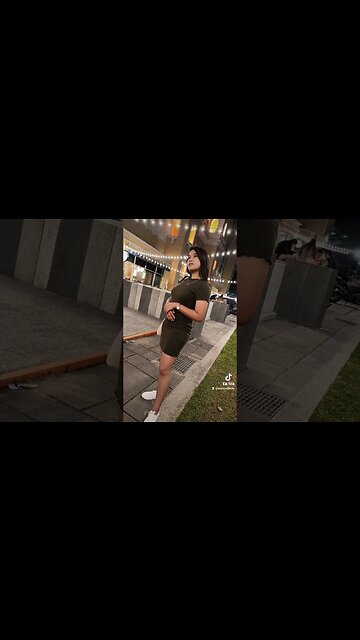 Me: When I see my girl