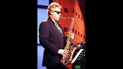 Bill Clinton puts Sax down with Pink Floyd