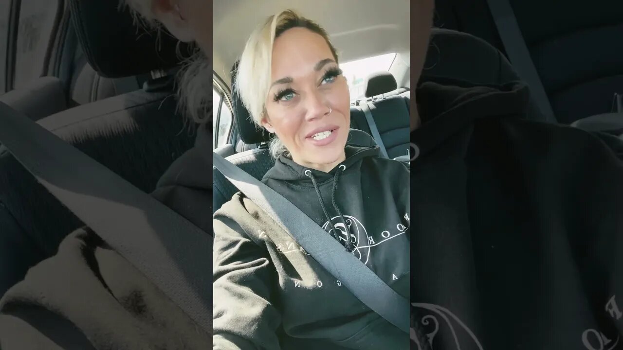 East Side don’t smell like THISSSSS! #shorts #cleveland #viral #ohio #debate # #tiktok