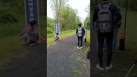 cheering runners #cheer #fyp #fypシ #viralvideo #viral #viralshort #runner #support #happy #help #fun