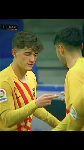 Gavi and pedri handshake 😀🔥(short vidoe)
