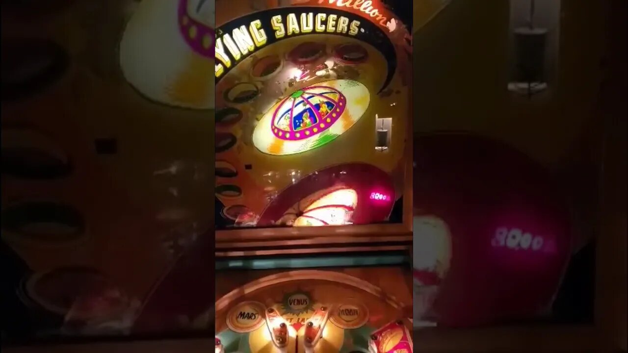 1950’s Flying Saucer Pinball sounds like a machine gun! 🛸