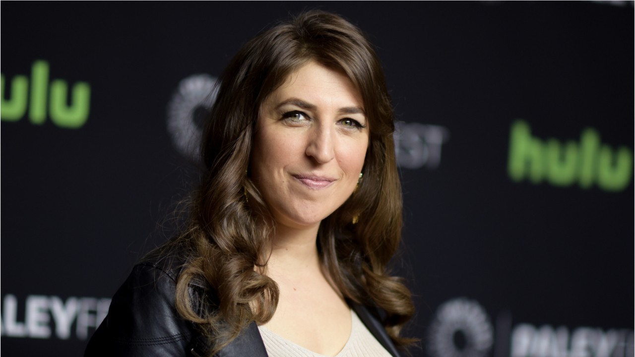 Mayim Bialik Says Goodbye To 'Big Bang Theory' Dressing Room