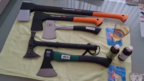 AXES for BUGOUT BAG: Fiskars X10 X21 Ochsenkopf H1, HammerTomahawk, Glued beater SHTF comparison EDC