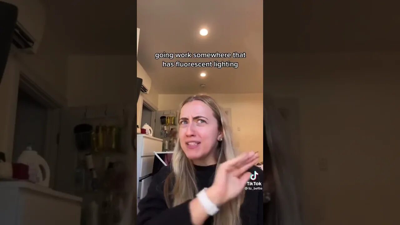 TikTok girl says working a 40 hour work week is mental illness.