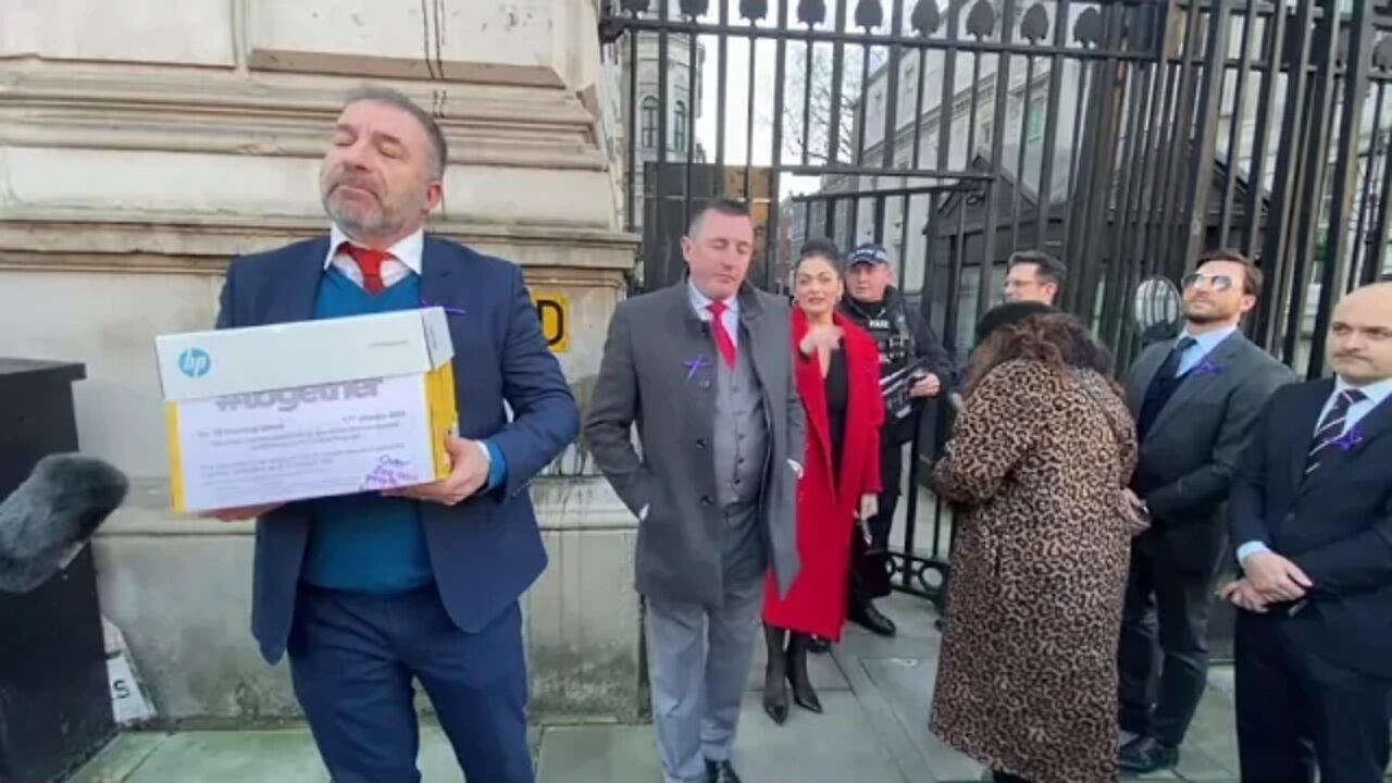 Delivering Petition, Downing St, Jan 2022