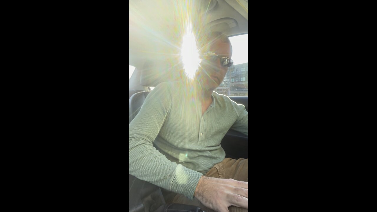 The unbearable brightness. Moment 121