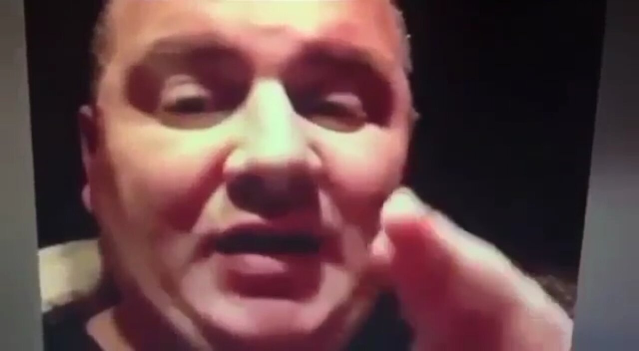 After seeing this i think Scott Morrison has a few questions to answer?