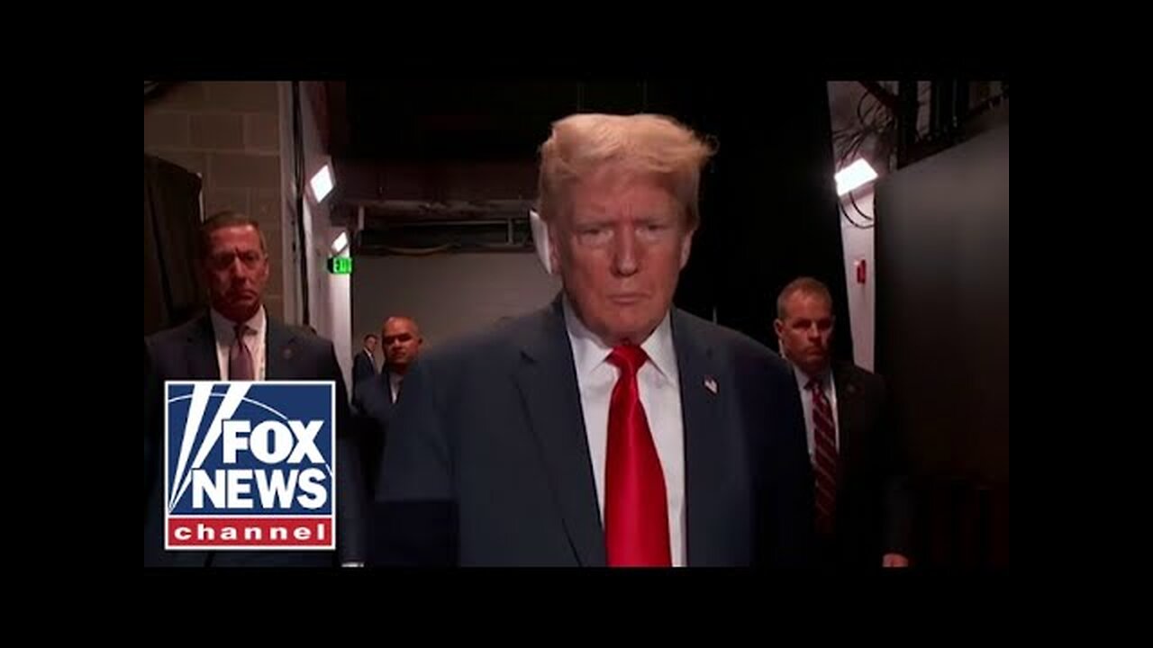 Emotional Trump greeted with thunderous applause after assassination attempt