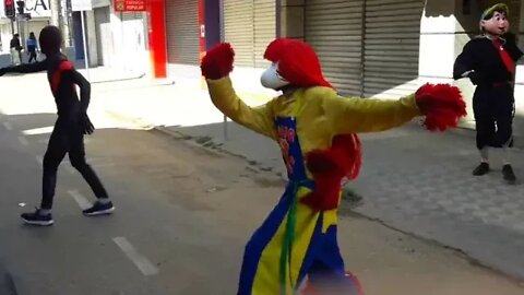 TOP TOP TOP, DANÇANDO FOFÃO, KIKO E HOMEM-ARANHA, NA CARRETA DA ALEGRIA POP STAR 28