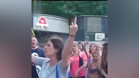 US "Karen" protests singing the Russian song in Georgia (Not the US Georgia)