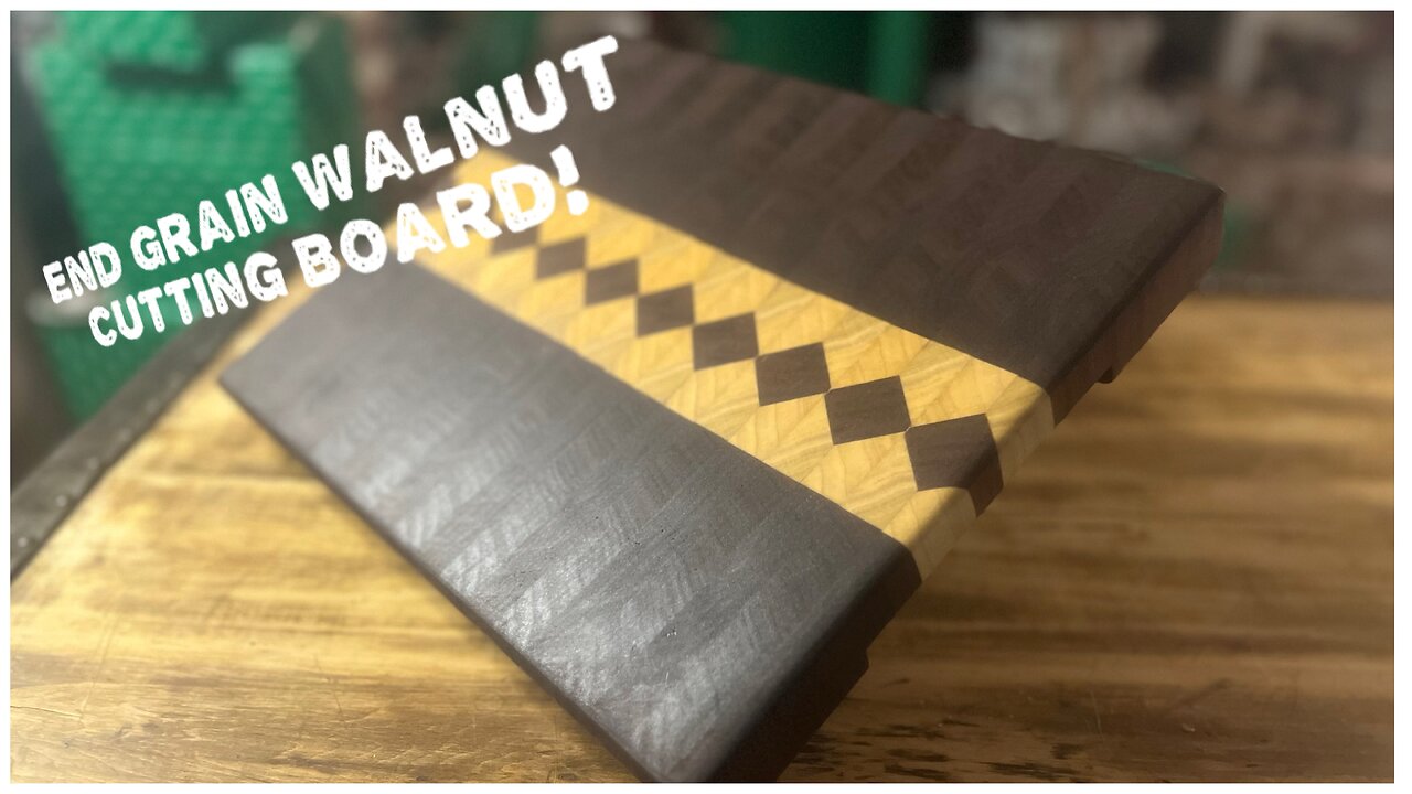 DIY End Grain Walnut Cutting Board