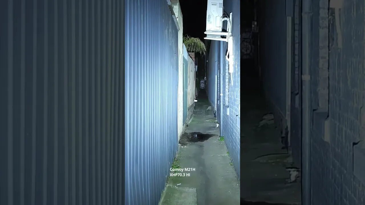 Convoy M21H: beamshots down narrow alley