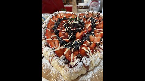 The best dessert pizza #pizza #dessertpizza