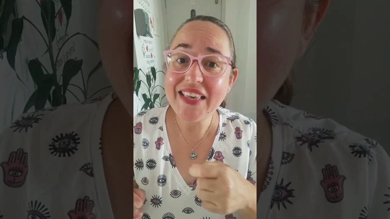 Separe um momento para você! Conecte-se com o seu eu interior e com a espiritualidade. #shorts