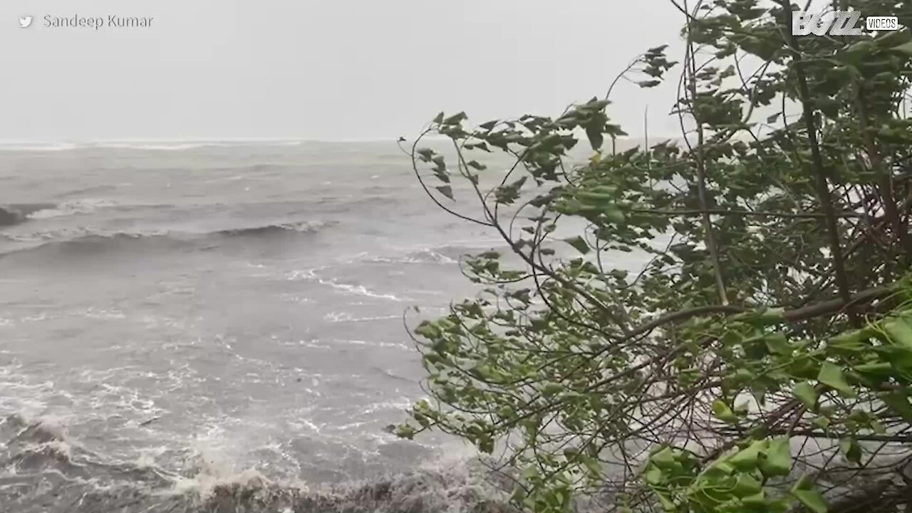 L'impact du cyclone Nisarga à travers l'Inde