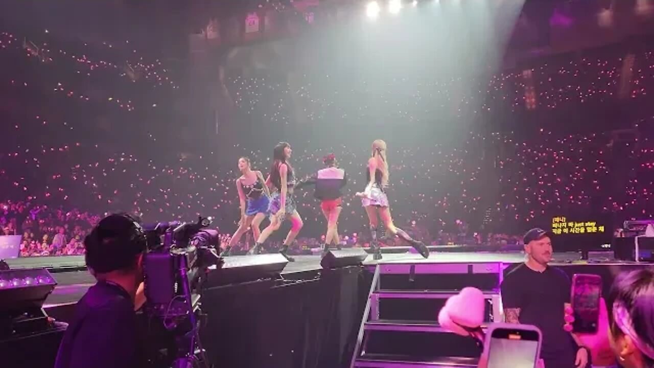 BlackPink in Houston 2nd Show song Forever Young