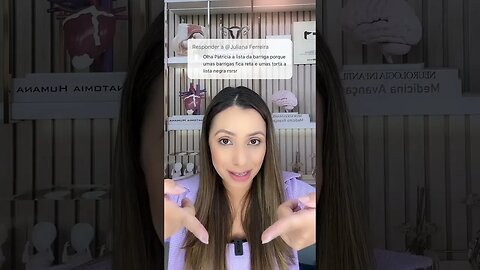 Por que a listra nigra em algumas barrigas de gravidez ficam tortas?