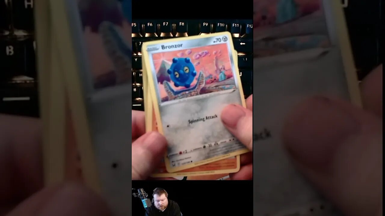 Opening A Pokemon Sword & Shield TCG: Lost Origin #30