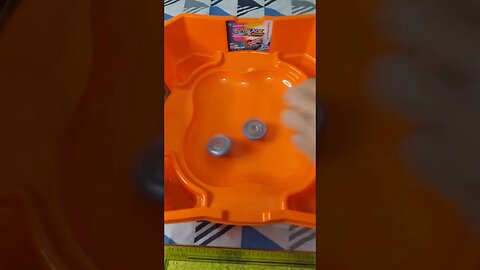 valkyrie vs valtryek (se liga nesse ataque especial 🔥😎) batalha de beyblade