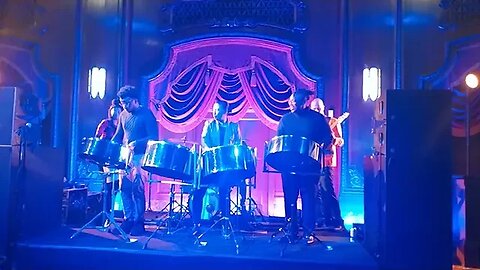 The @amazonlabor Holiday Party inside @KingsBklyn 12/18/22 @Shut_downAmazon 1