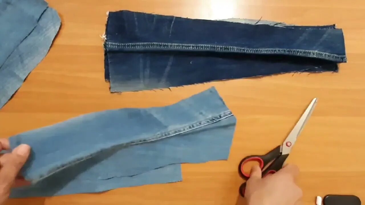 DIY: old jeans CLUTCH BAG