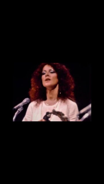 #abba #frida #sings #opera #olivia #hq #funny #shorts