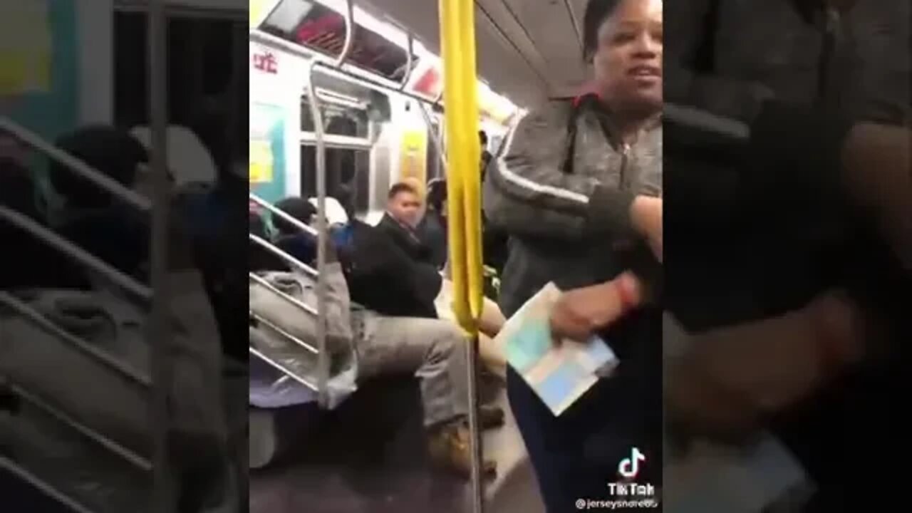 👀👀😂😂😂 WTF