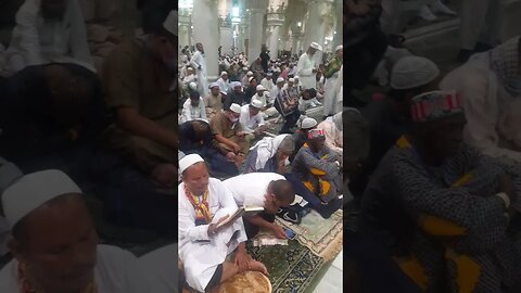 Tilawat and zikr before Prayer in Masjid ul Haram, MashAllah