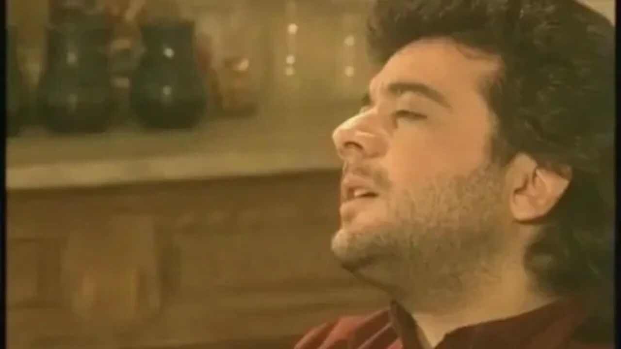 Βασίλης Τερλέγκας - Κλειστές κουρτίνες - Μουσικό βίντεο