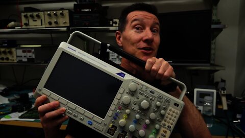 Drag An Oscilloscope Through 6km of Mud?