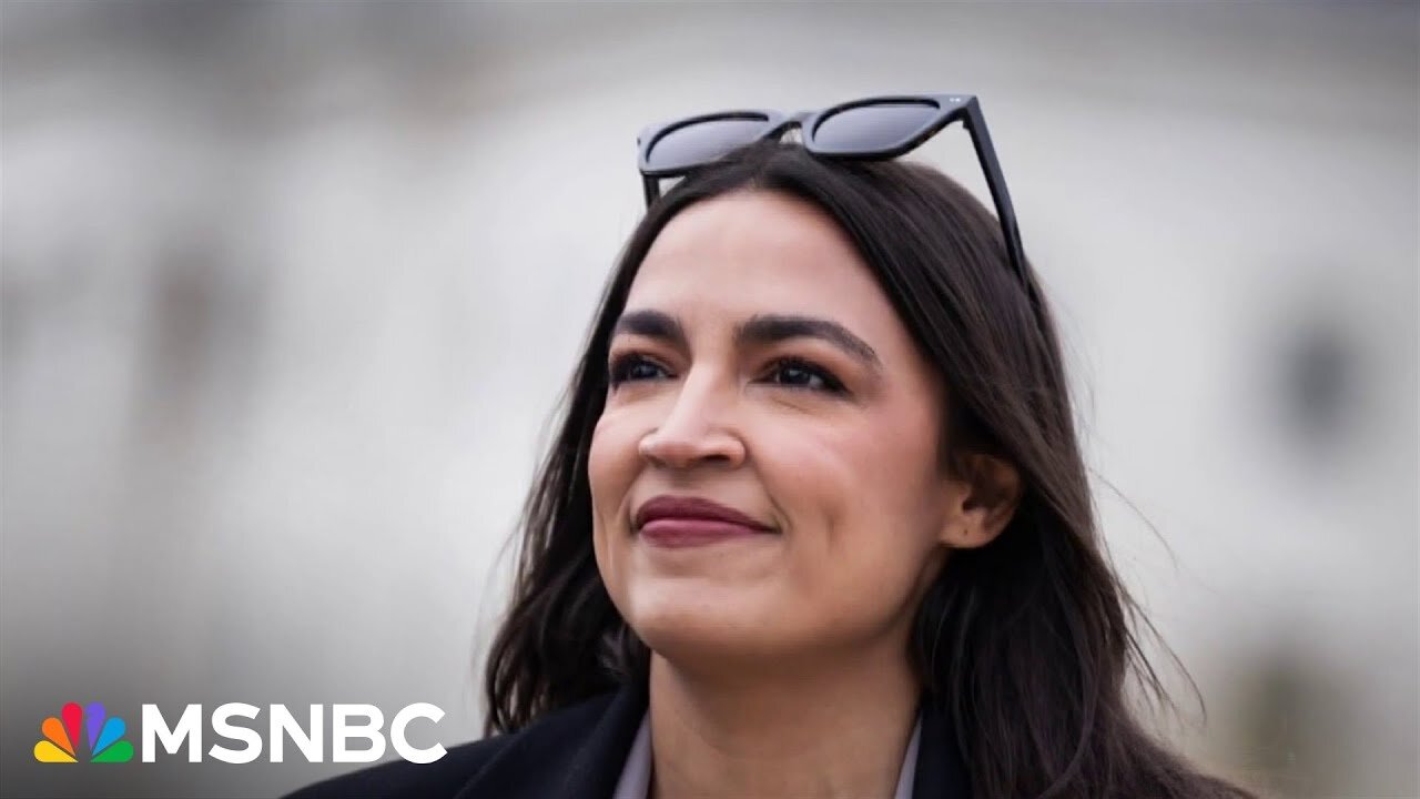 AOC loses key show of support in push to serve as top Dem on Oversight Committee