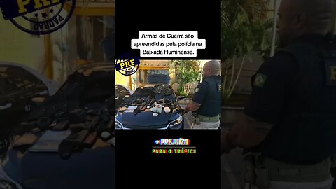 Armas de Guerra são apreendidas pela polícia na Baixada Fluminense.