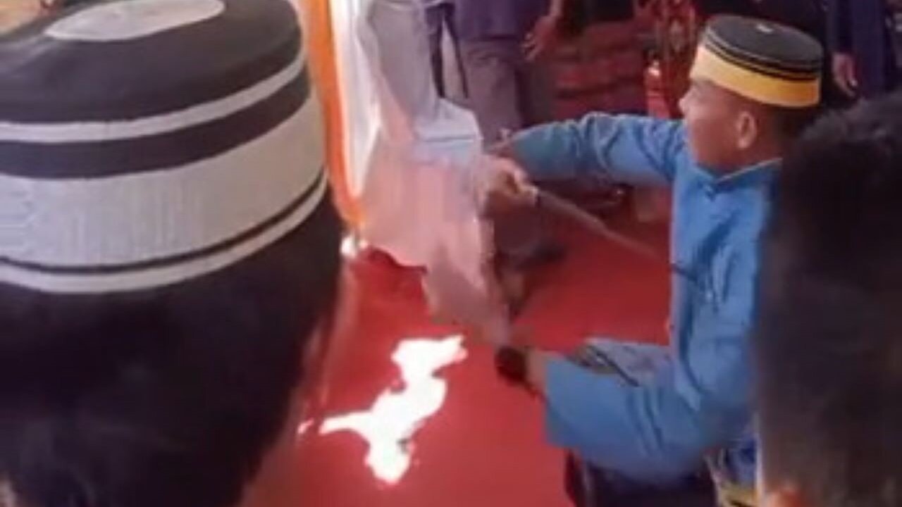 Man Doing Traditional Indonesian Wedding Dance With A Dagger Accidentally Stabs Himself In The Chest