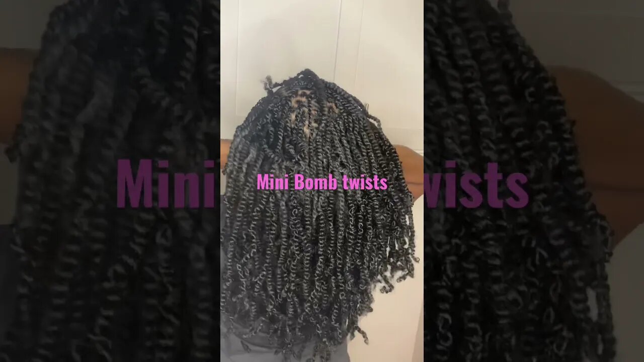 Mini bomb twist on natural hair #protectivestyles #bombtwists #naturalhair