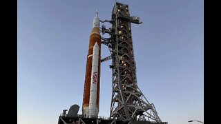 Artemis I rocket rolls out of ￼￼￼vehicle￼ assembly￼ building￼ timelapse