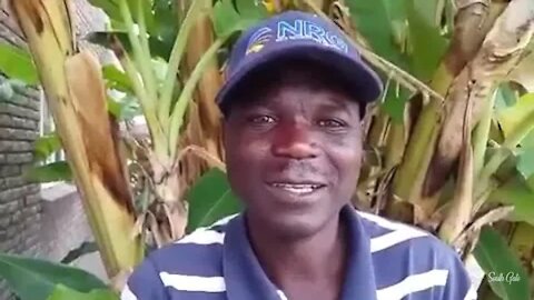 HILARIOUS AFRICAN FARMER TRIES TO SPEAK ENGLISH